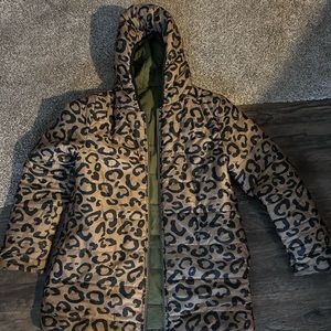Woman’s cheetah puffer coat